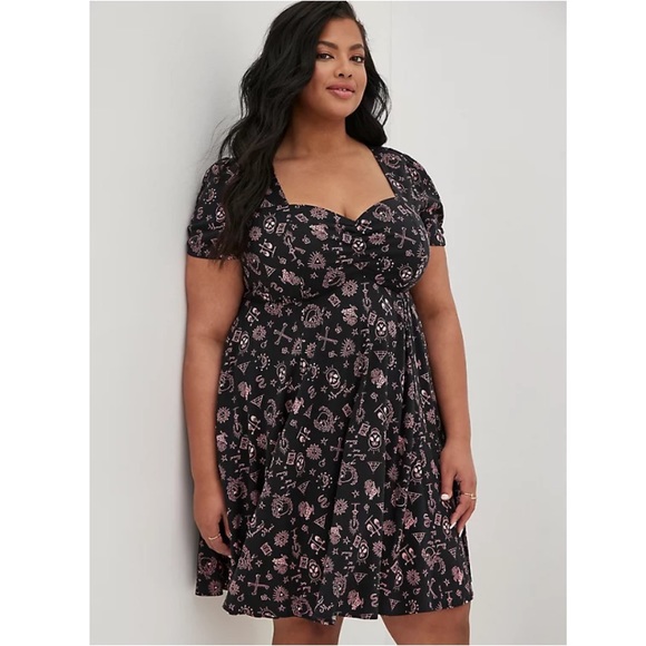 torrid Dresses & Skirts - NWT TORRID tattoo print dress